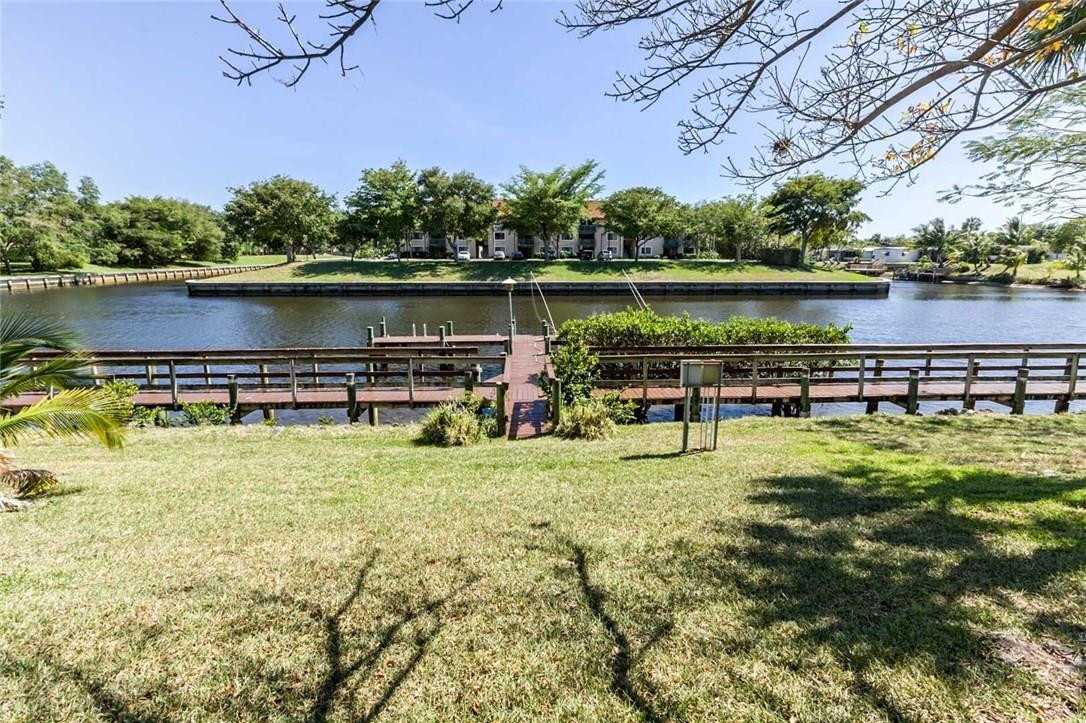 23350 Water Circle, Unit 23350 Boca Raton, FL 33486 - Photo 4 of 31 Photo 4