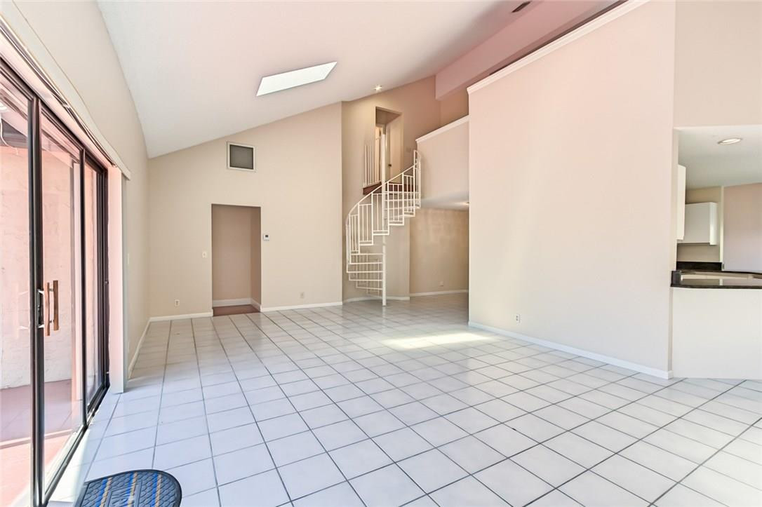 23350 Water Circle, Unit 23350 Boca Raton, FL 33486 - Photo 6 of 31 Family Room