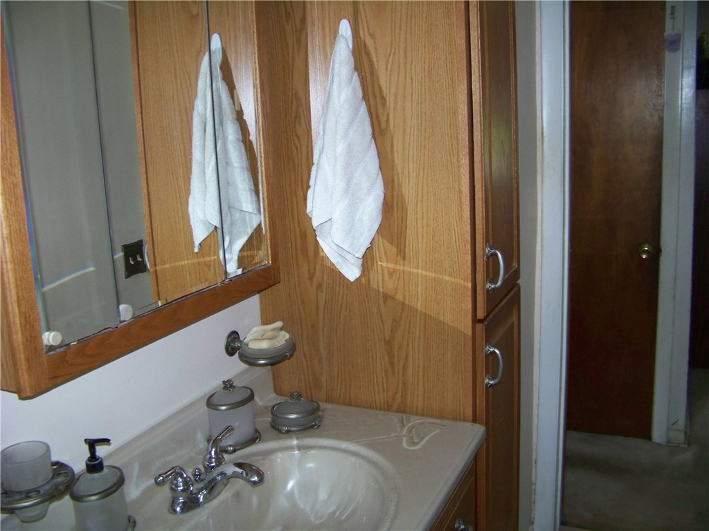 61 Balcom Road Foster, RI 02825 - Photo 27 of 37