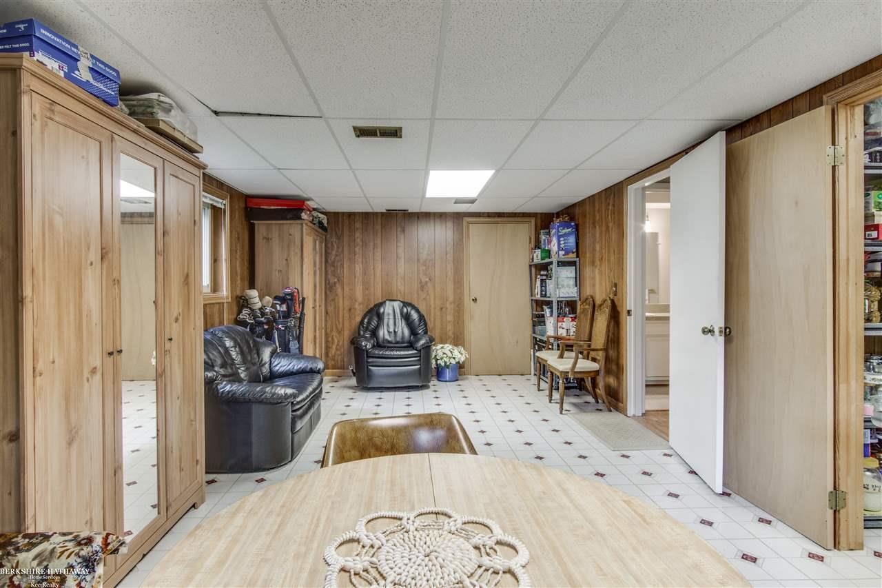 15057 Riverside Street Livonia, MI 48154 - Photo 39 of 39 Gallery Image 39
