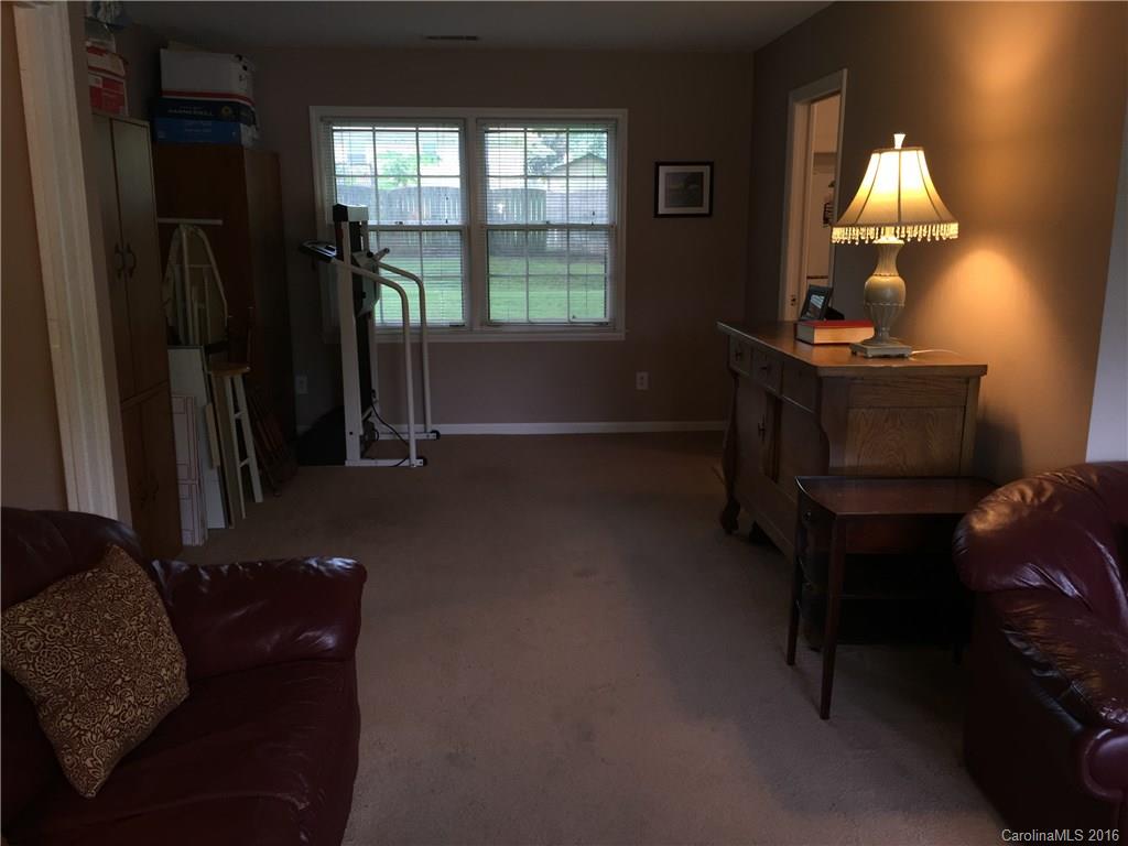 301 Clearbrook Road Matthews, NC 28105 - Photo 11 of 15 Gallery Image 11
