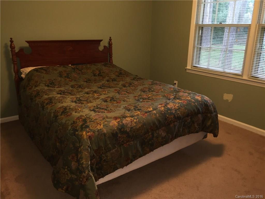 301 Clearbrook Road Matthews, NC 28105 - Photo 14 of 15 Gallery Image 14