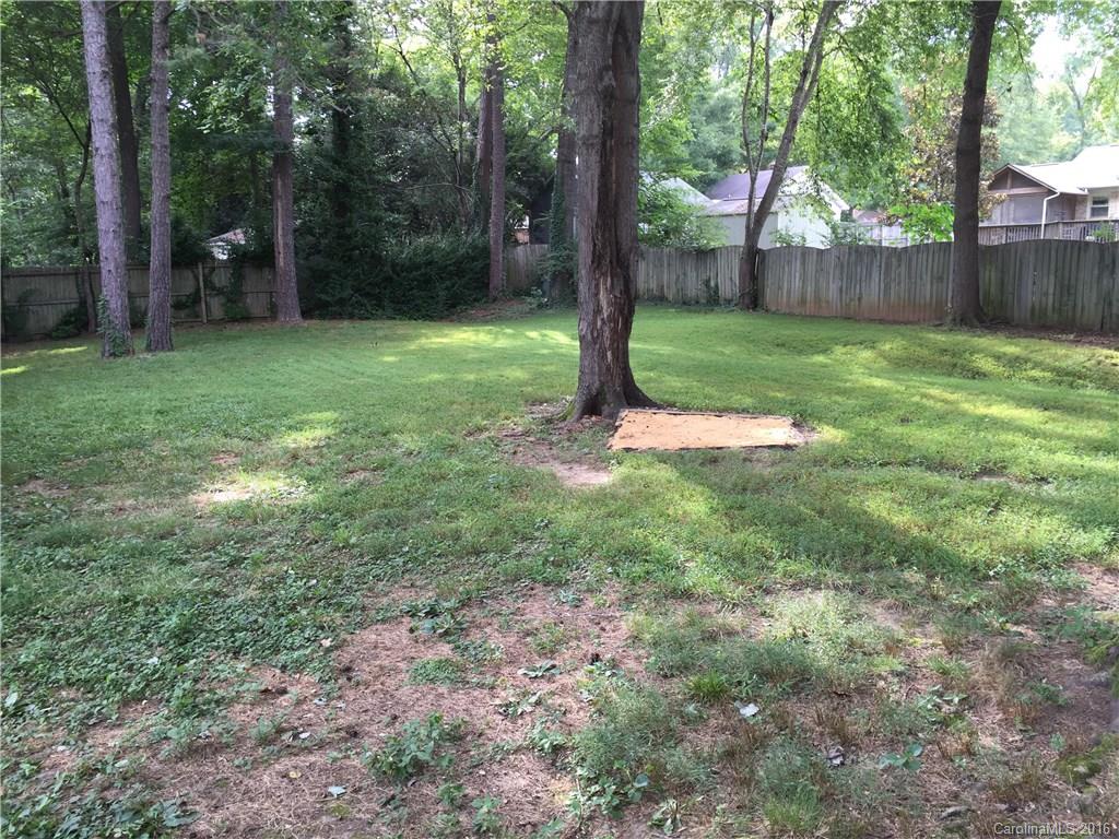 301 Clearbrook Road Matthews, NC 28105 - Photo 3 of 15 Gallery Image 3