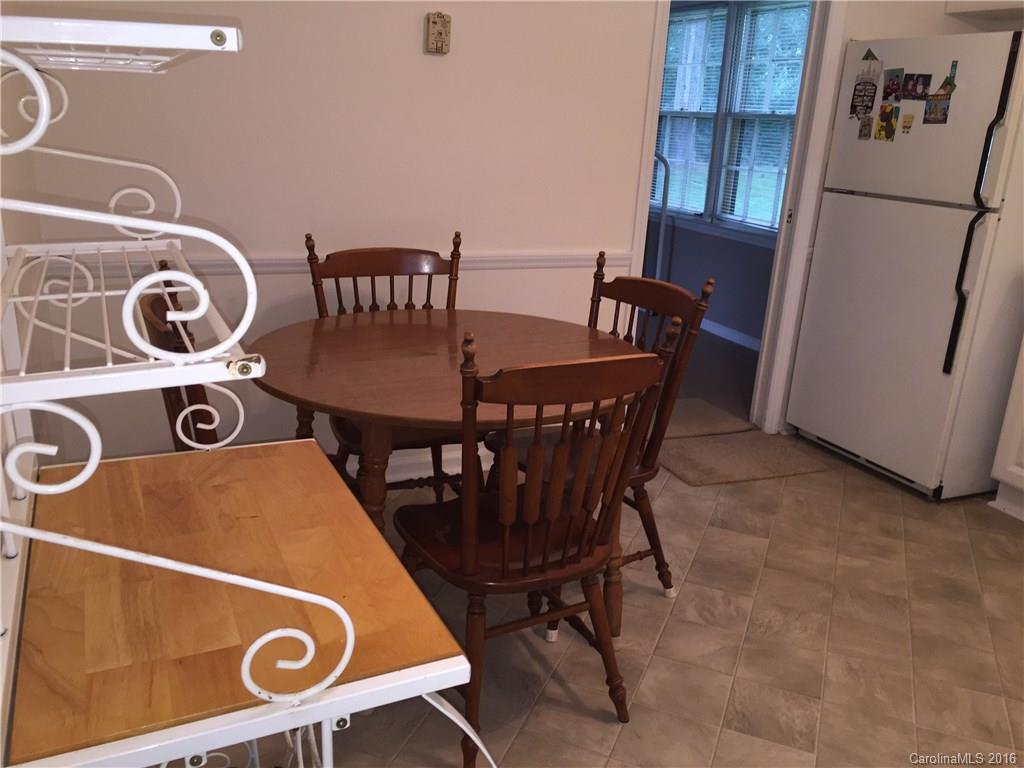 301 Clearbrook Road Matthews, NC 28105 - Photo 6 of 15 Gallery Image 6