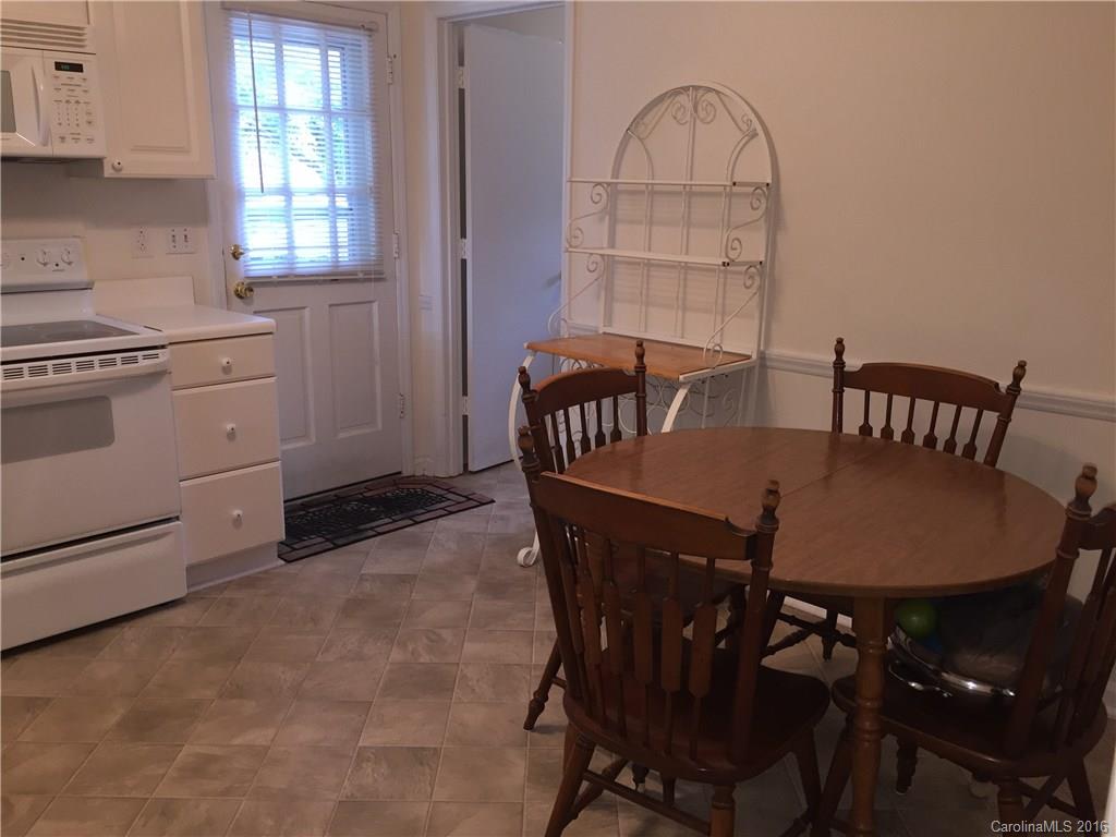 301 Clearbrook Road Matthews, NC 28105 - Photo 7 of 15 Gallery Image 7