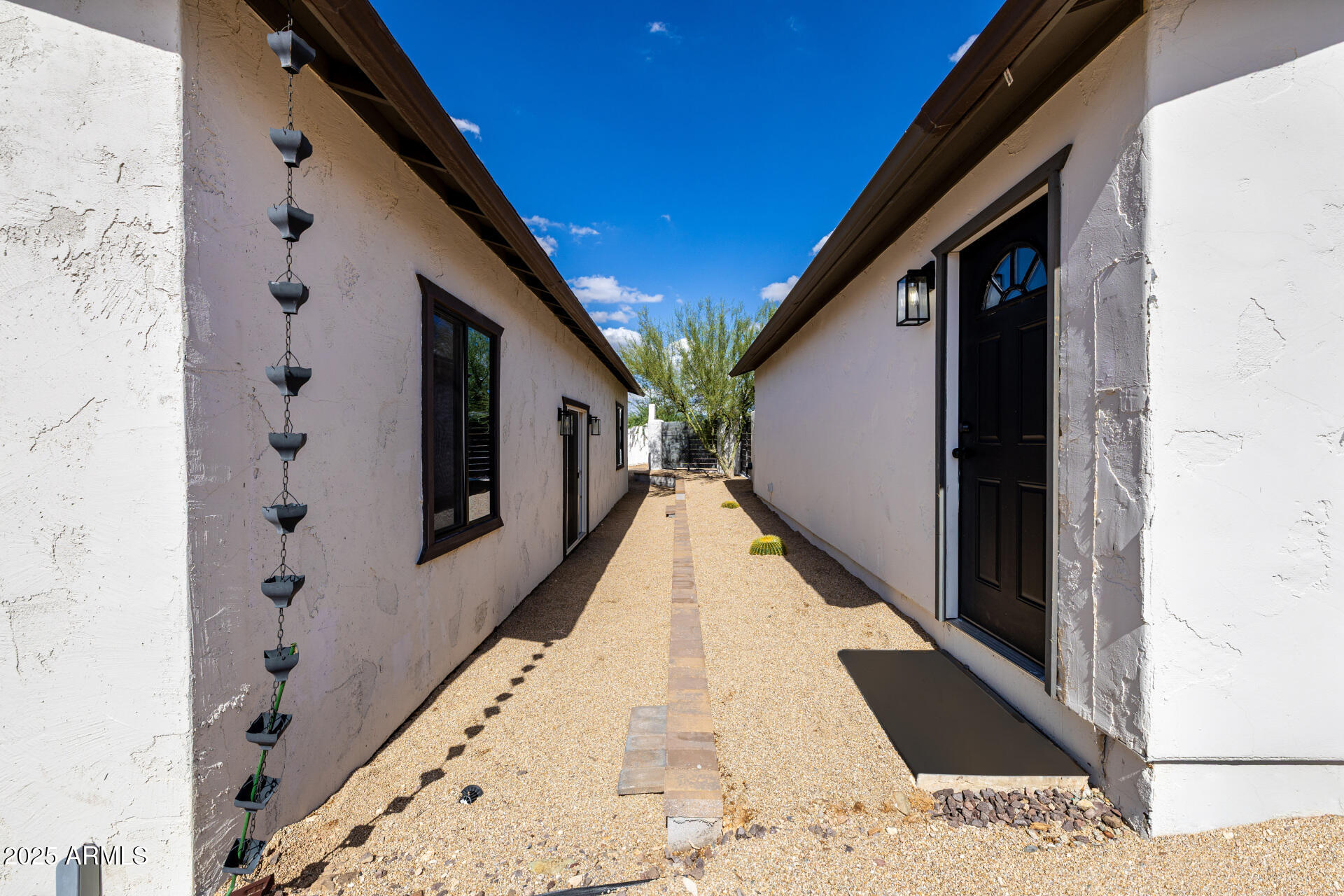 1807 West Joy Ranch Road Phoenix, AZ 85086 - Photo 36 of 49 a view of balcony
