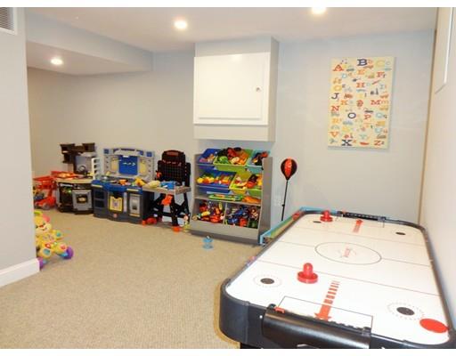 31 Joyce Kilmer Road Boston, MA 02132 - Photo 23 of 29 Gallery Image 23