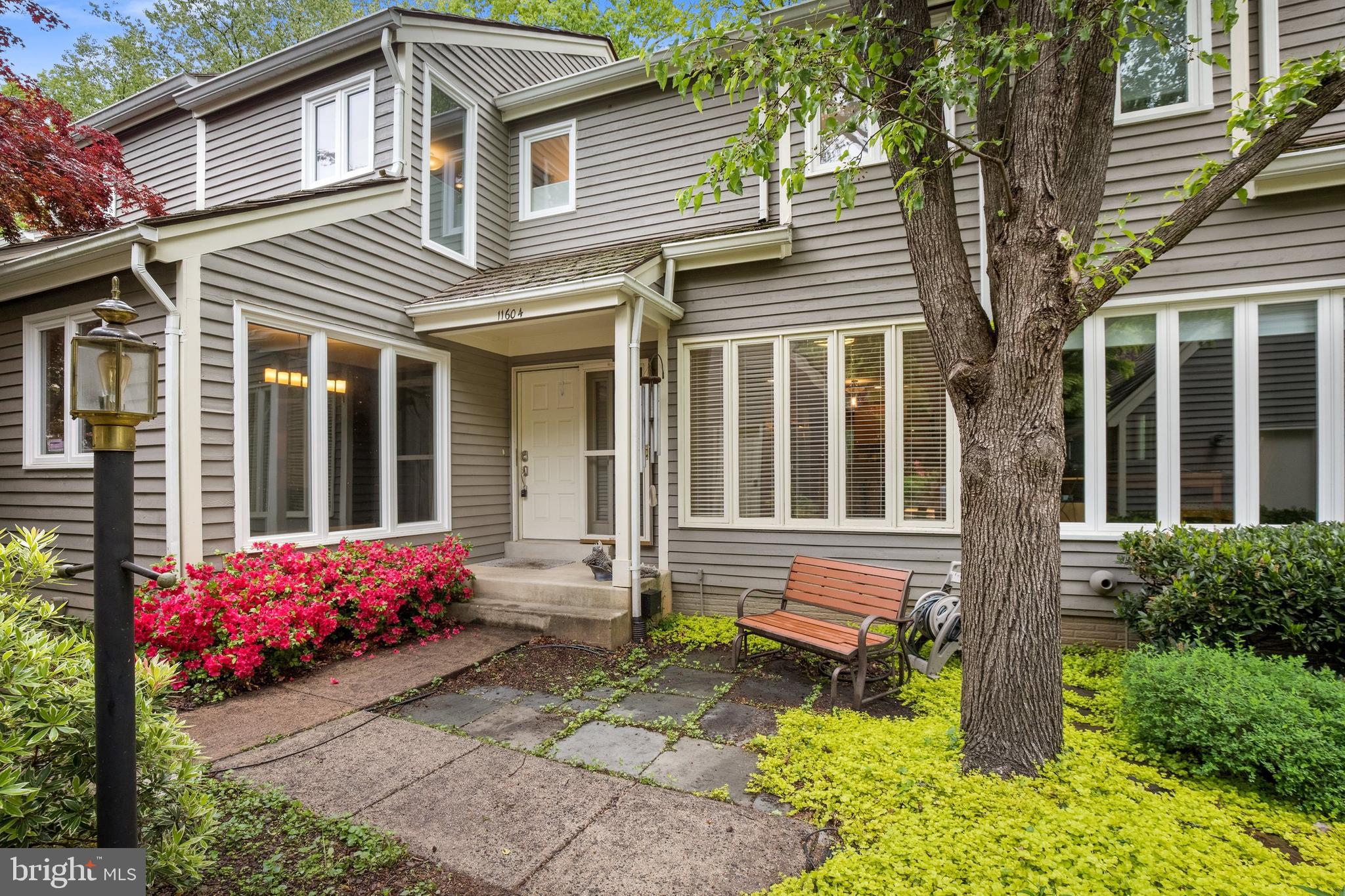 11604 Chapel Cross Way Reston, VA 20194 - Photo 1 of 45 Gallery Image 1