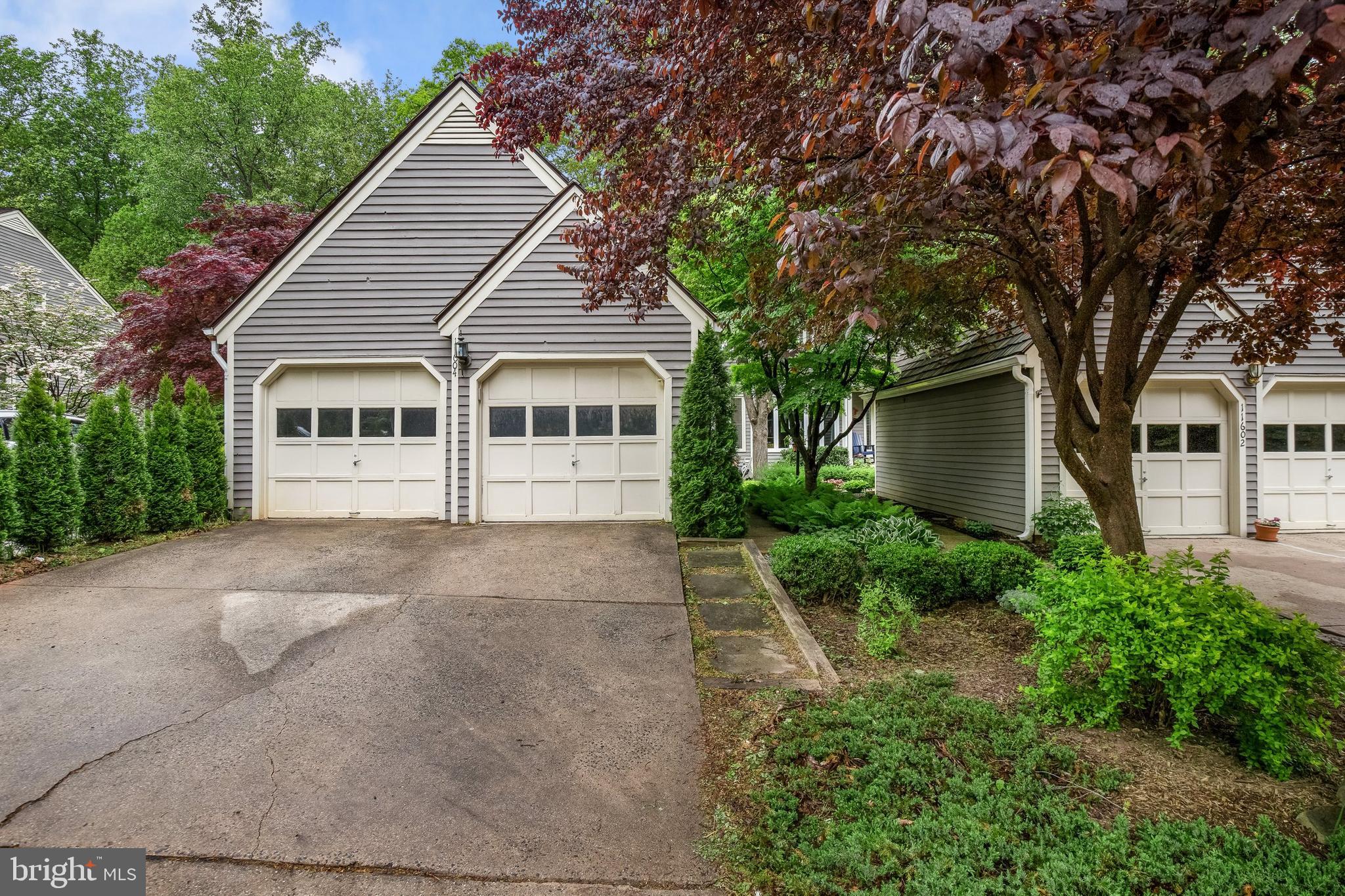 11604 Chapel Cross Way Reston, VA 20194 - Photo 4 of 45 Gallery Image 4