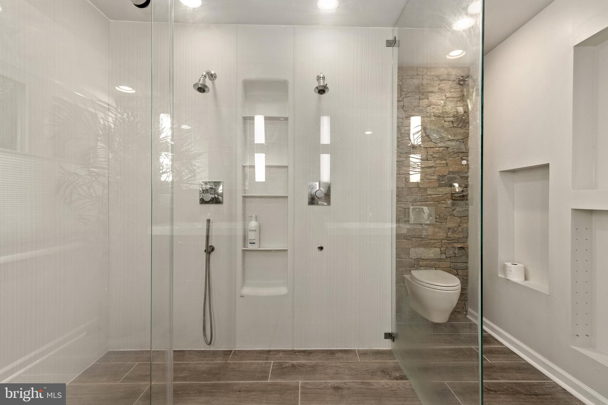 11604 Chapel Cross Way Reston, VA 20194 - Photo 33 of 45 Gallery Image 33