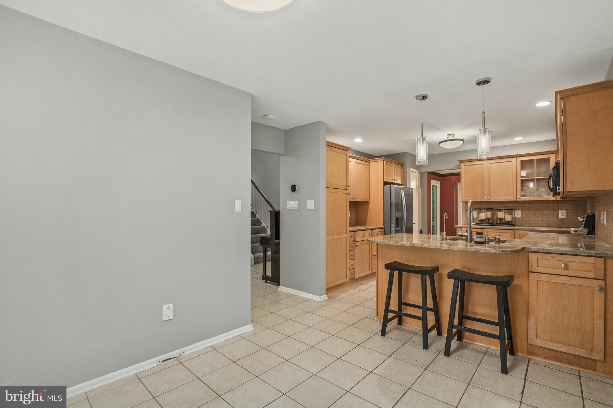11604 Chapel Cross Way Reston, VA 20194 - Photo 9 of 45 Gallery Image 9