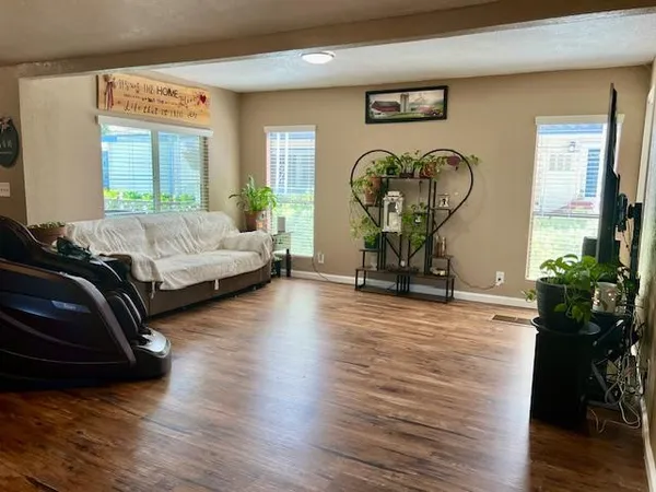 $249,900 | 1541 Panthers Lane, Unit 13, Modesto, CA 95355