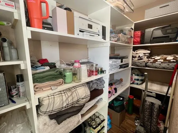 $249,900 | 1541 Panthers Lane, Unit 13, Modesto, CA 95355