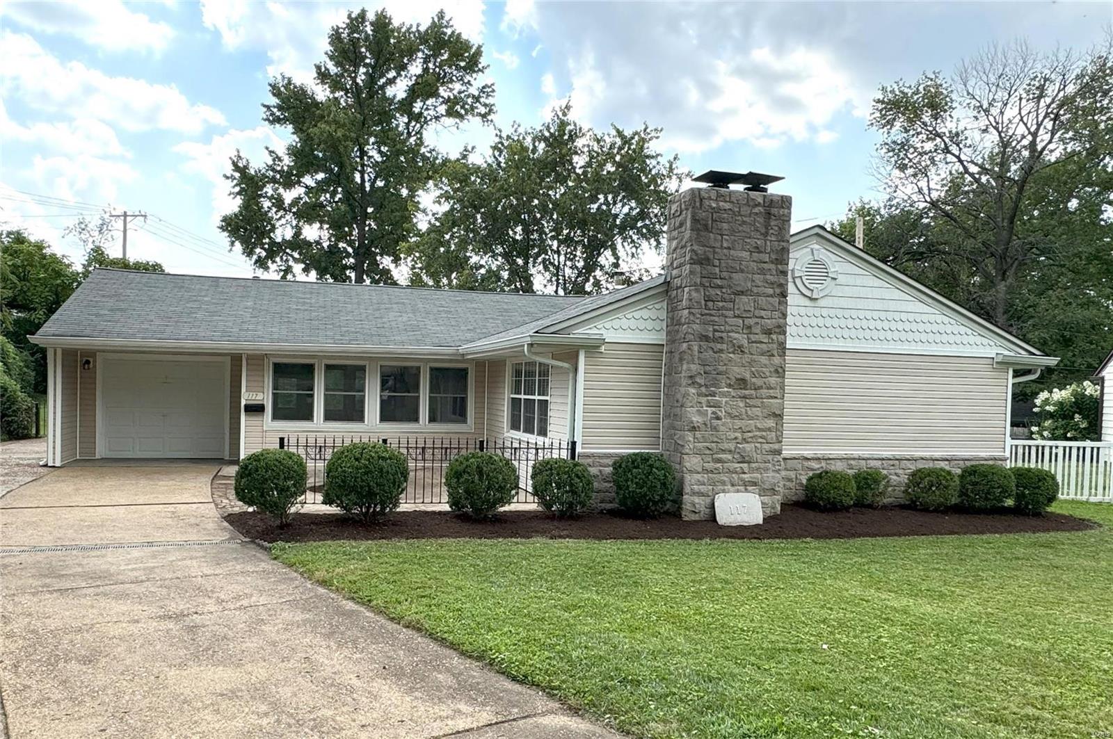 117 Woodridge Road St. Louis, MO 63122 - Photo 1 of 1 Gallery Image 1