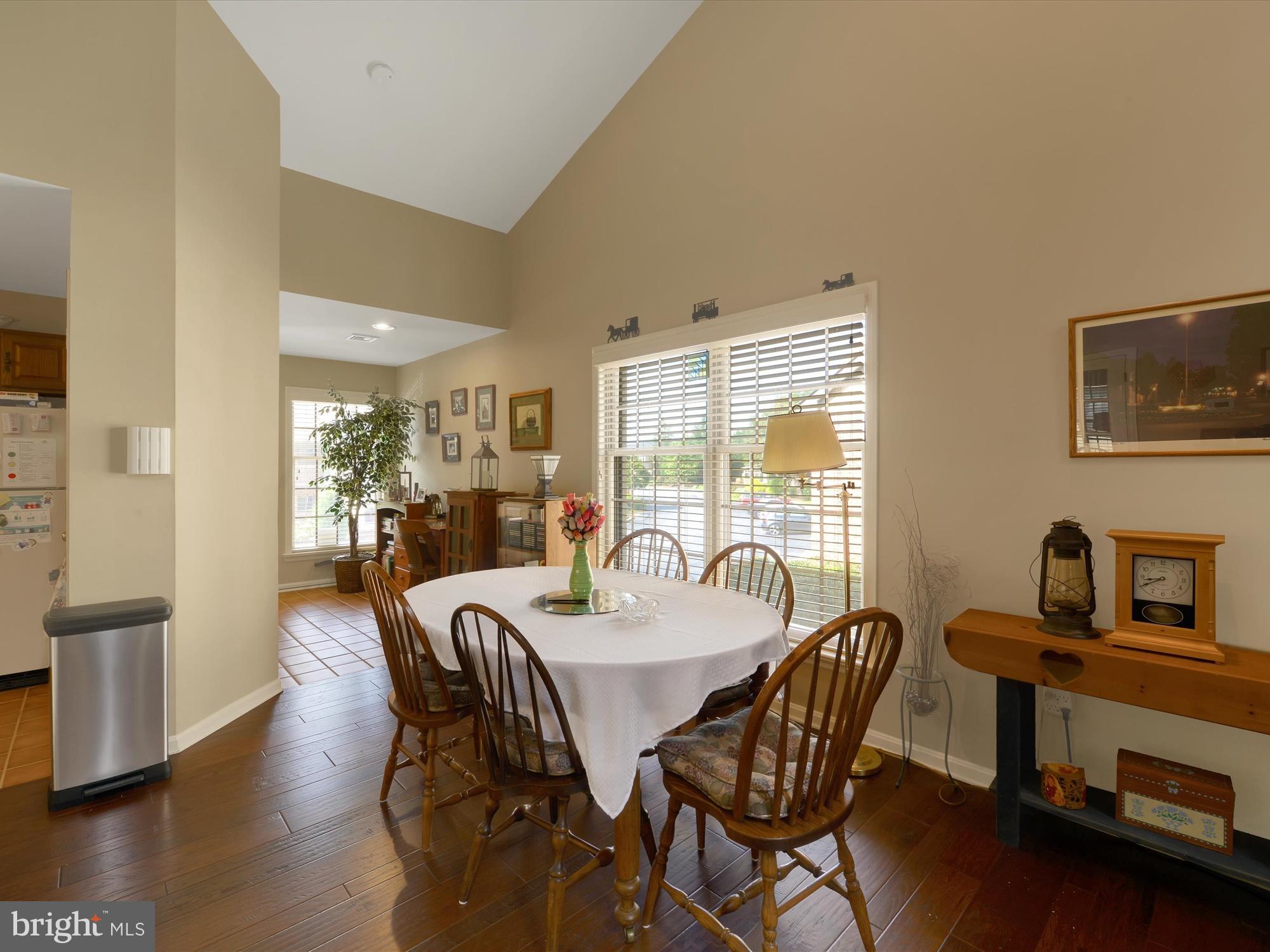 16 Amberly Way Lititz, PA 17543 - Photo 8 of 24
