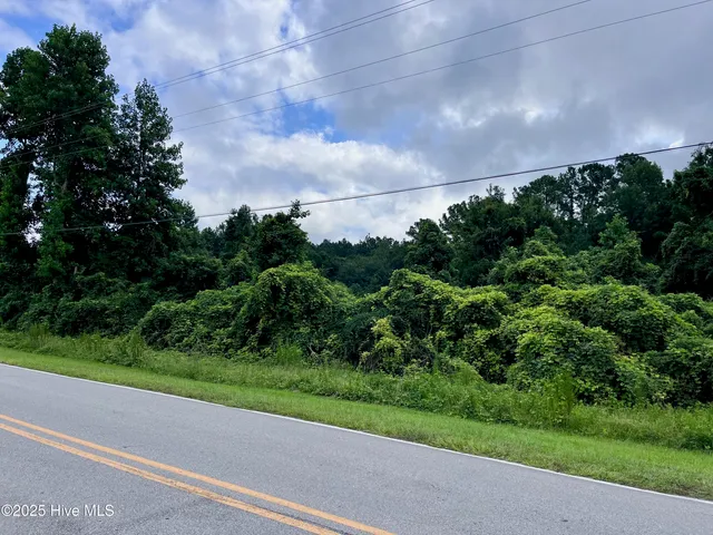 $380,000 | 305 Belltown Road, Havelock, NC 28532