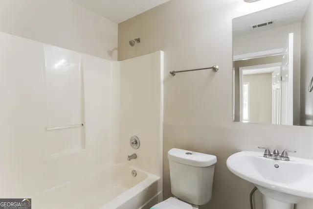 $1,750 | 719 Woodwind Drive, Rockmart, GA 30153