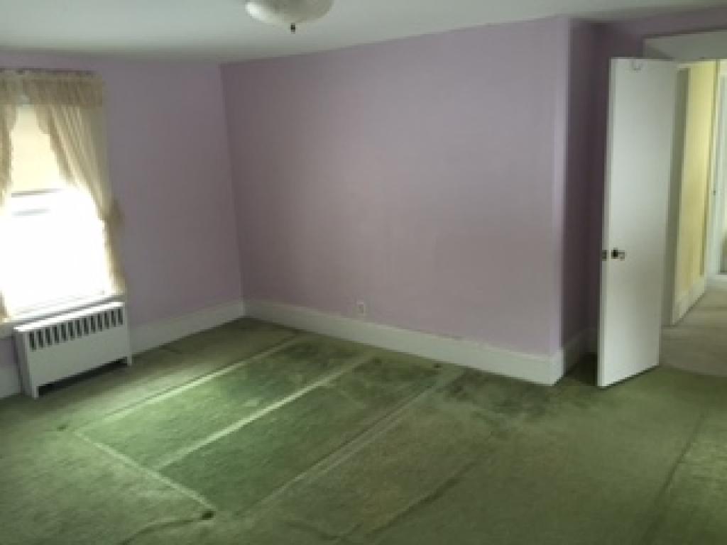 103 Charles Street Rochester, NH 03867 - Photo 8 of 26