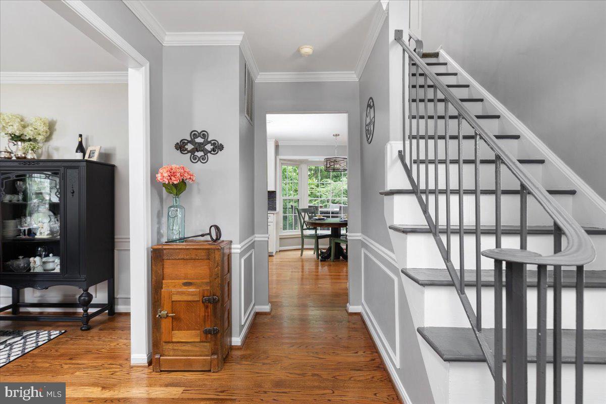 8201 Running Creek Court Springfield, VA 22153 - Photo 22 of 63