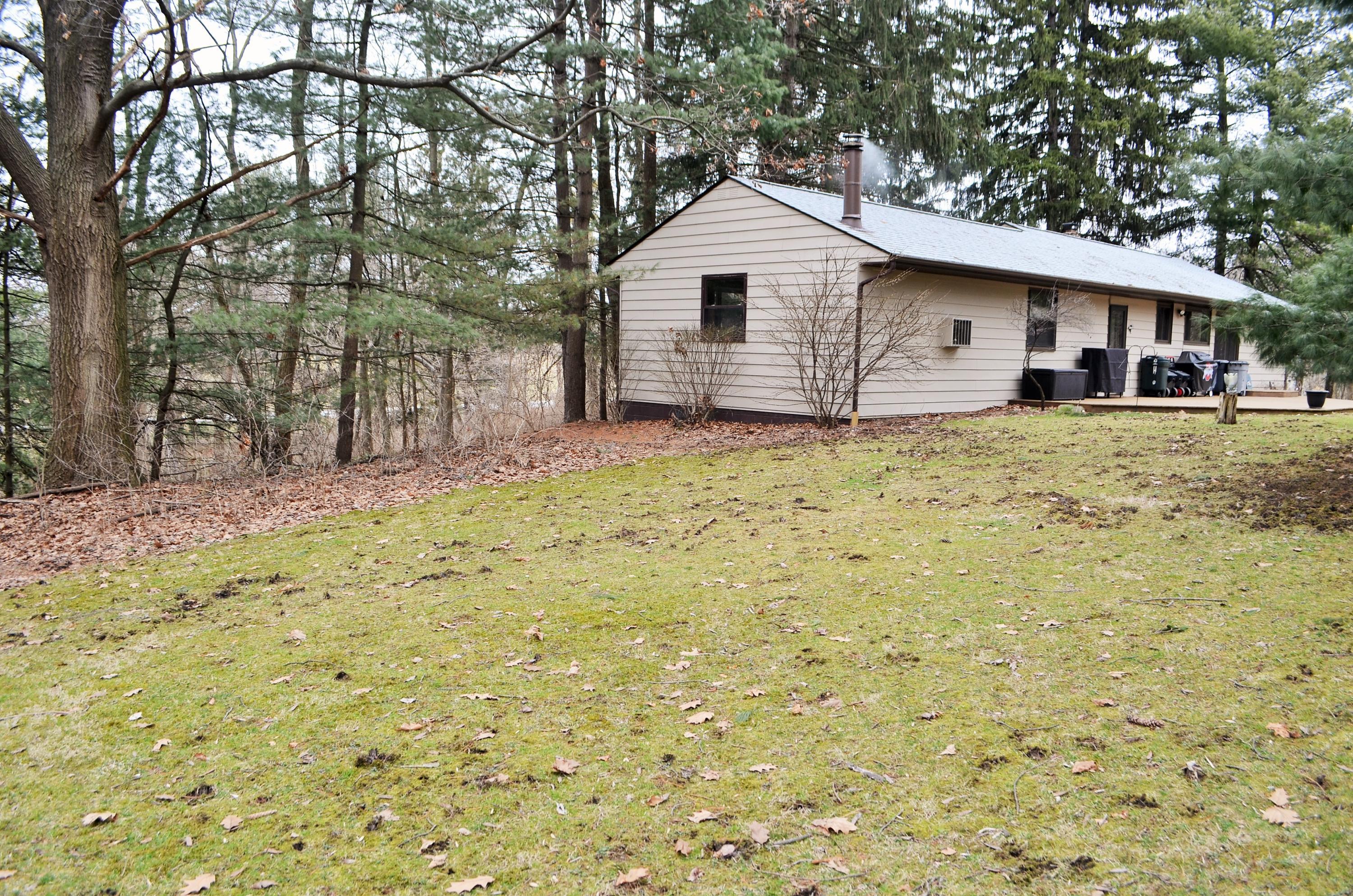 130 Hazelton-Etna Road Southwest Pataskala, OH 43062 - Photo 2 of 23