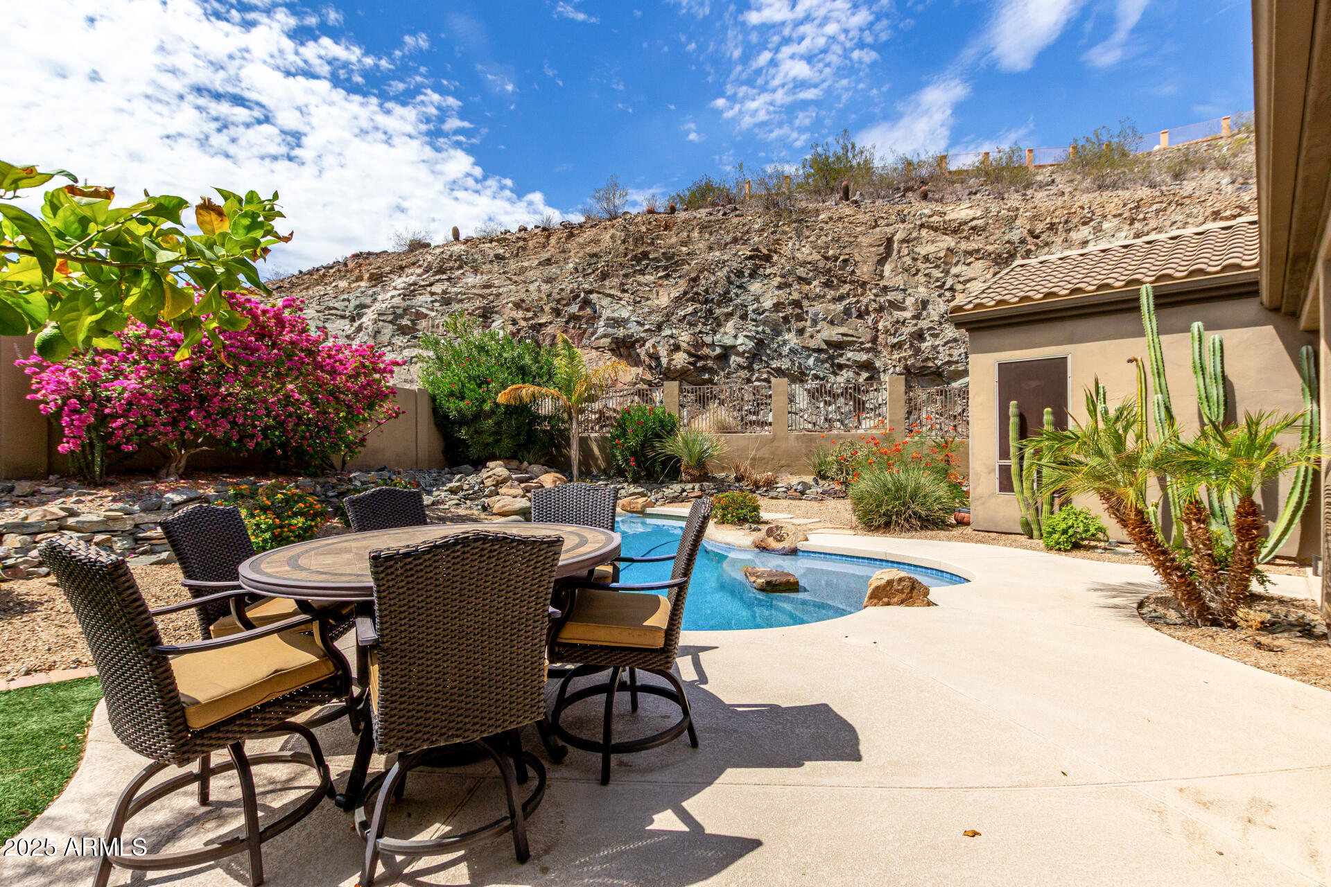 401 East Amber Ridge Way Phoenix, AZ 85048 - Photo 6 of 51 54 - Amber Ridge