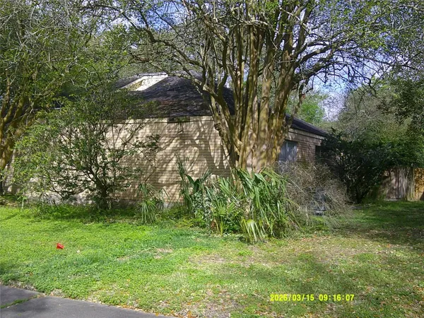 $259,000 | 16379 Havenpark Drive, Houston, TX 77059