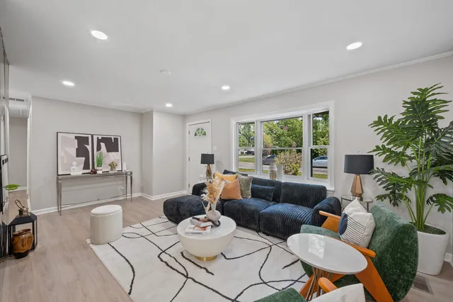 $183,000 | 223 Miami Street, Park Forest, IL 60466