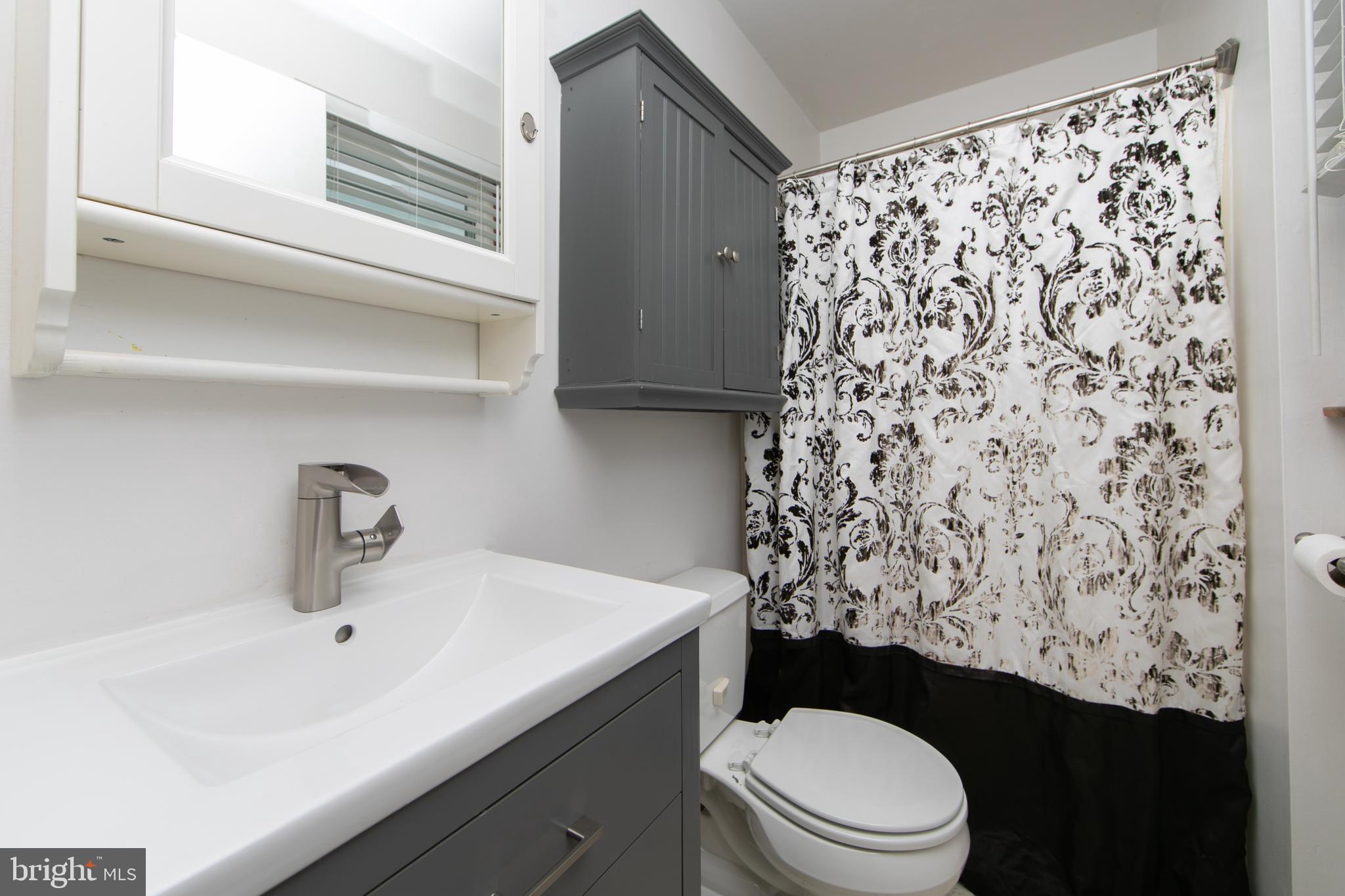 1 Winfield Road Sicklerville, NJ 08081 - Photo 22 of 48 Primary Bathroom