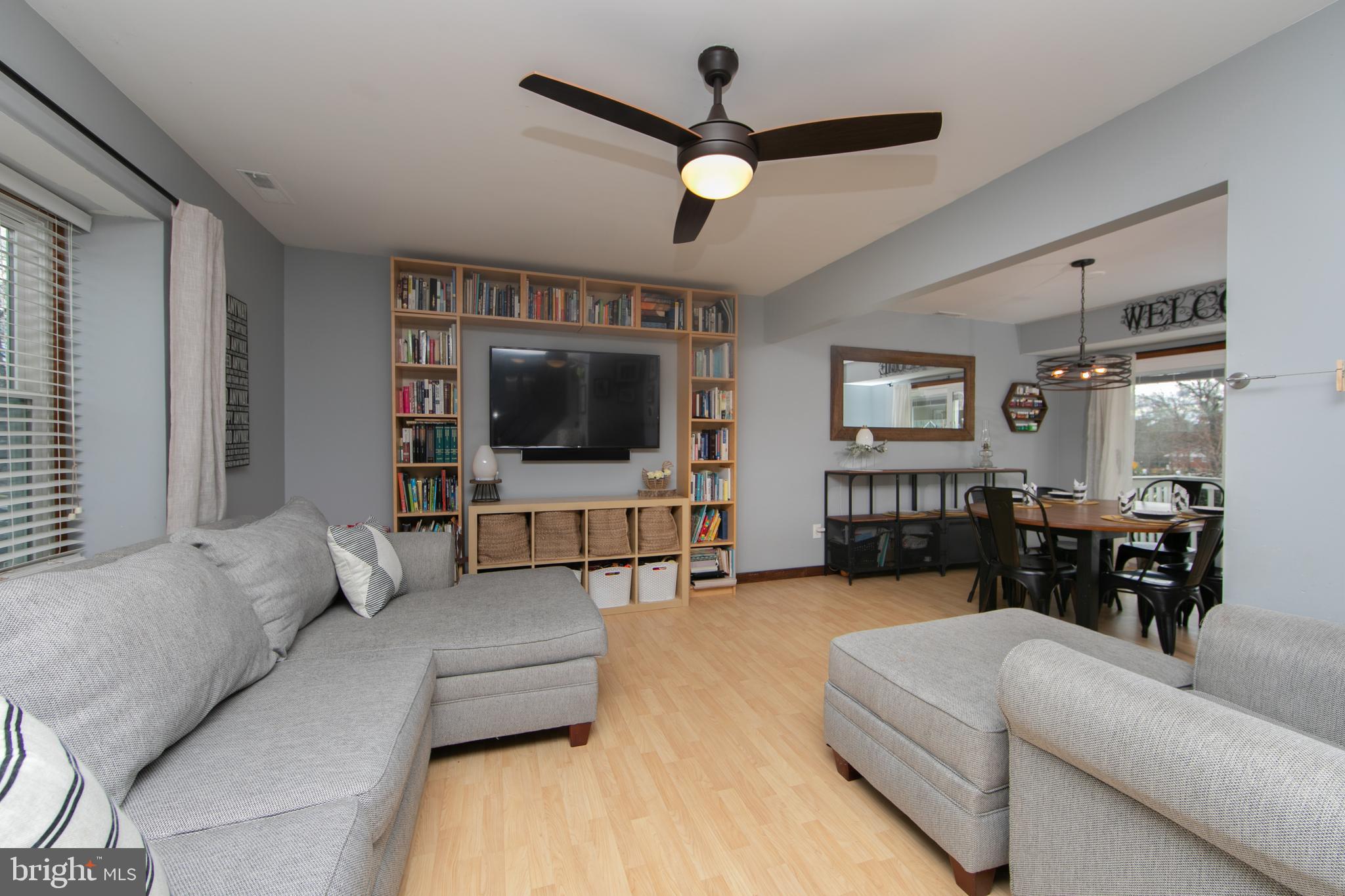 1 Winfield Road Sicklerville, NJ 08081 - Photo 7 of 48 Living Room