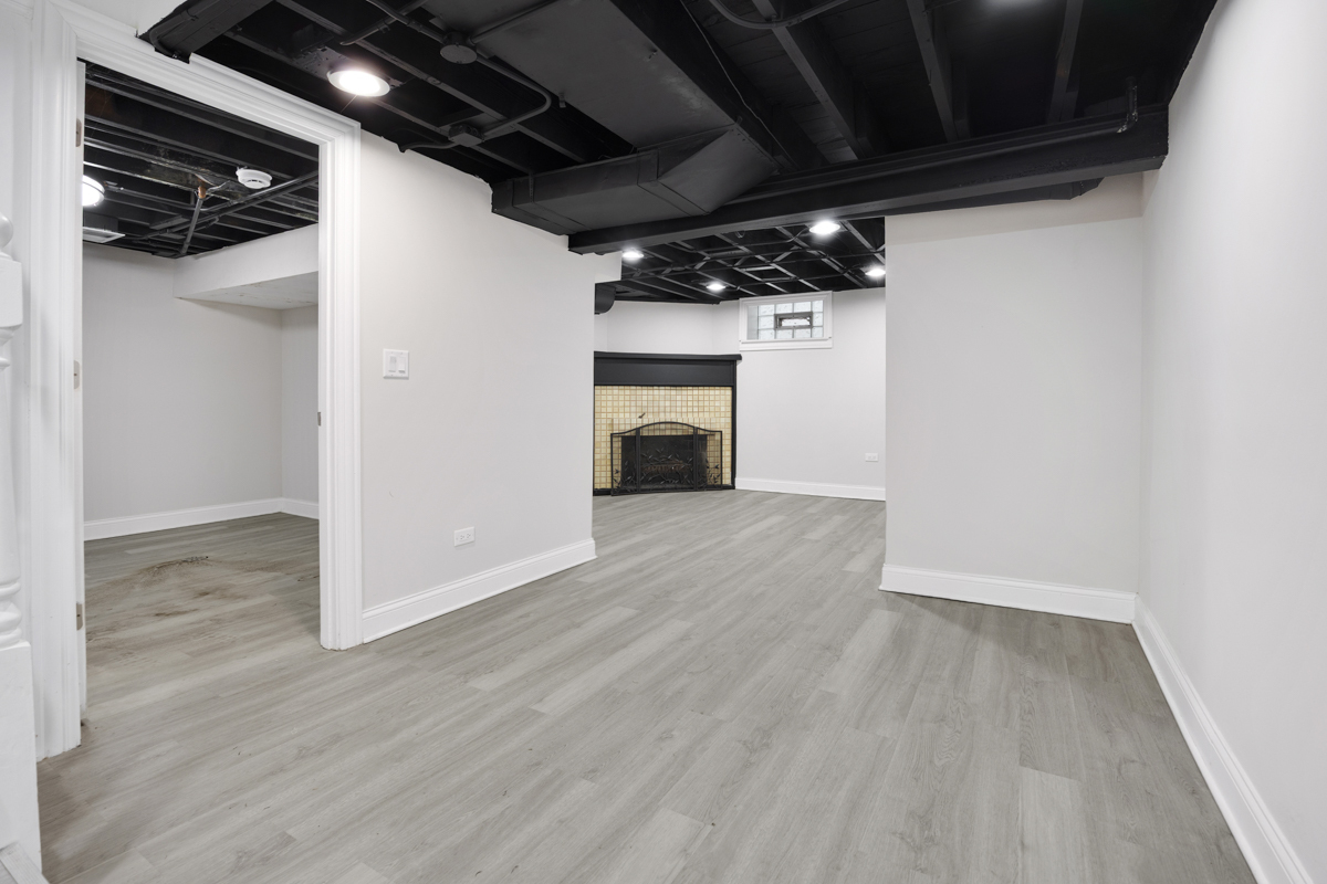 8435 South Cregier Avenue Chicago, IL 60617 - Photo 17 of 24