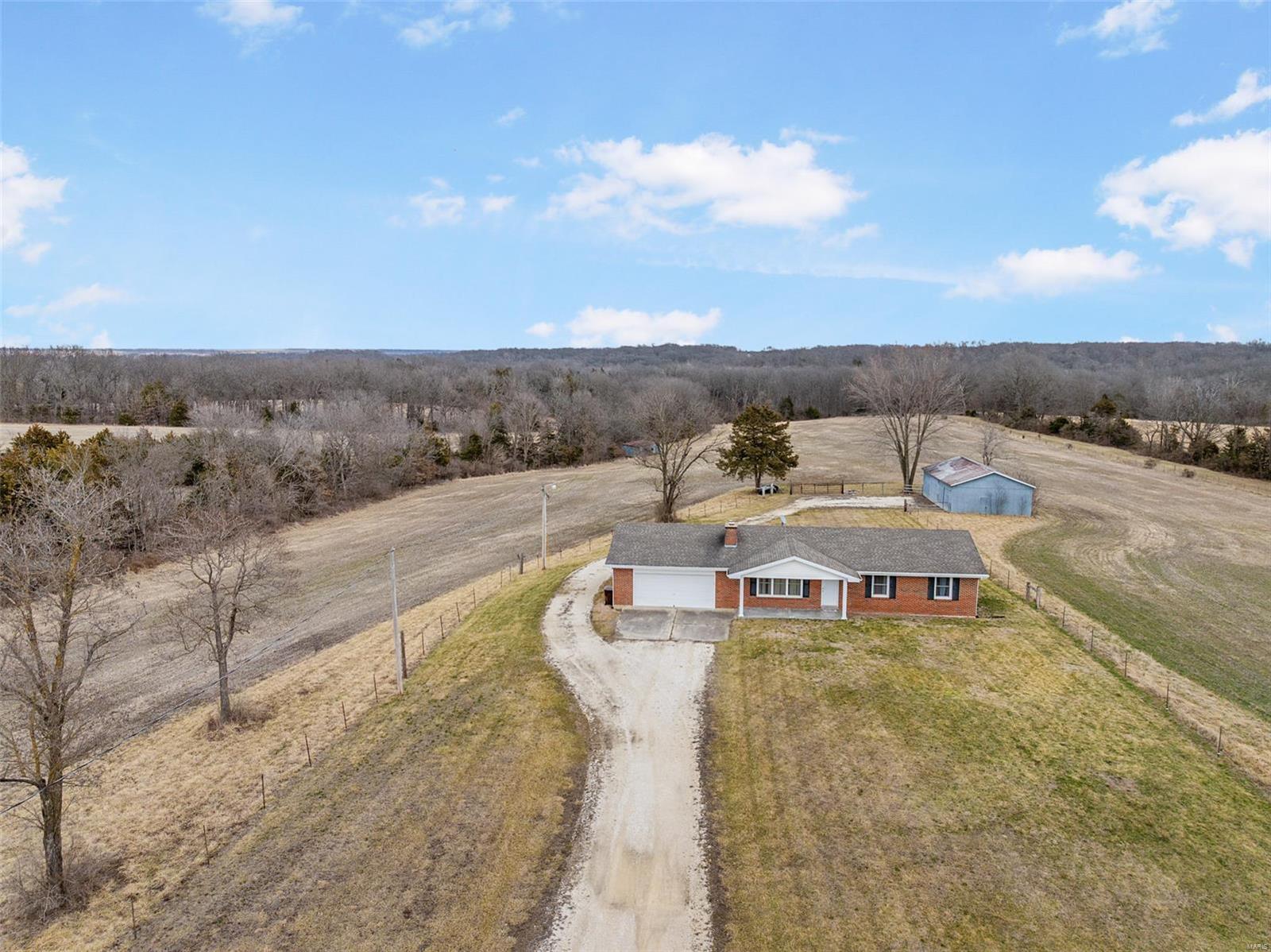 762 Cave Farm Road Troy, MO 63379 - Photo 1 of 46