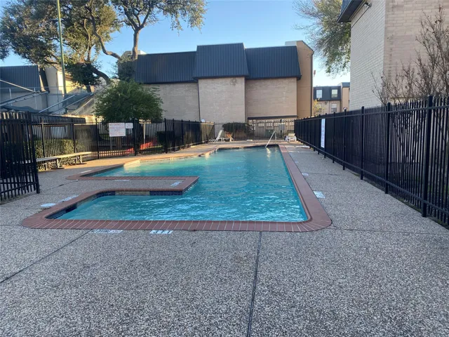 $1,500 | 8431 Hearth Drive, Houston, TX 77054