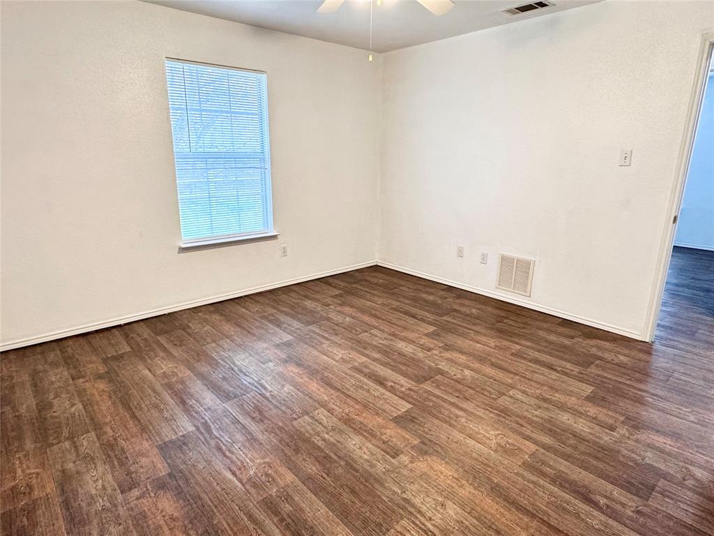 13116 White Settlement Road, Unit B Fort Worth, TX 76108 - Photo 17 of 20