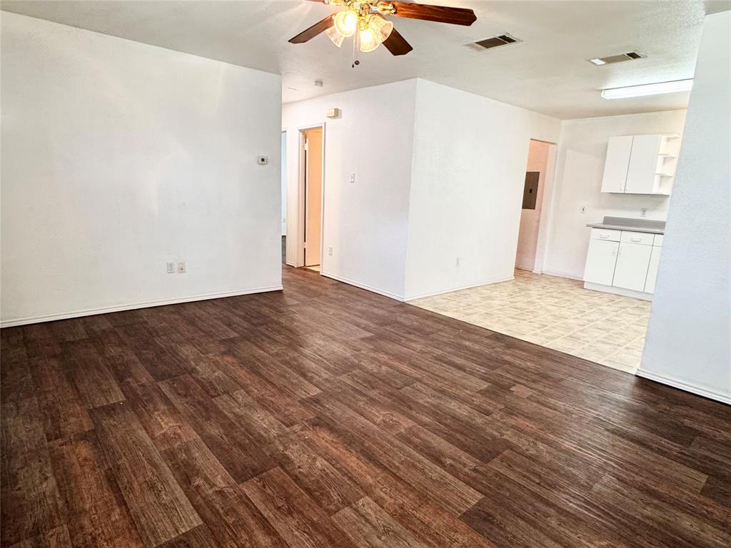 13116 White Settlement Road, Unit B Fort Worth, TX 76108 - Photo 5 of 20