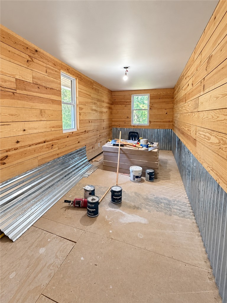 10252 Carter Cove Road Plainview, AR 72857 - Photo 7 of 20 Gallery Image 7