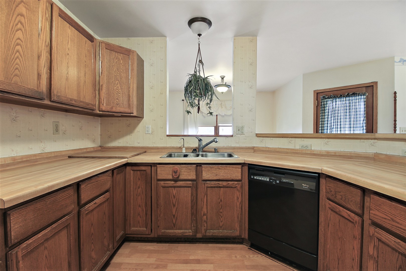 6475 South 1000 Road East Chebanse, IL 60922 - Photo 8 of 27