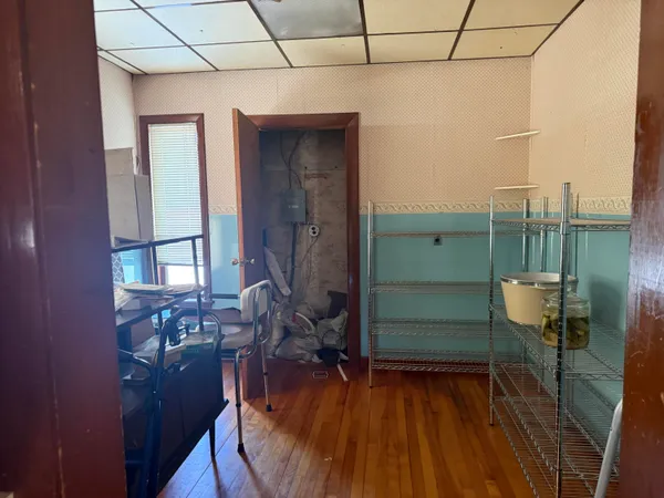 $82,500 | 262 Main Street, Mattawamkeag, ME 04459