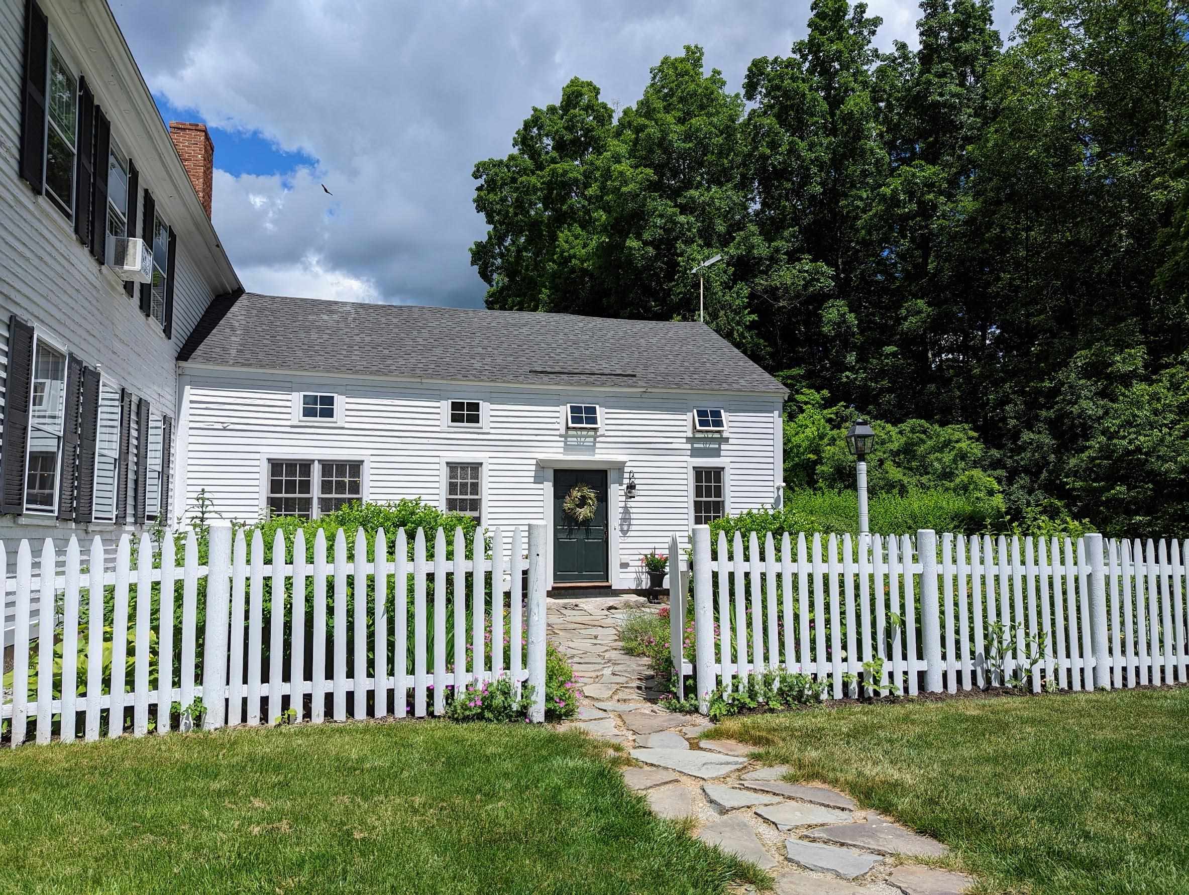 836 Jewett Road Hopkinton, NH 03229 - Photo 3 of 40