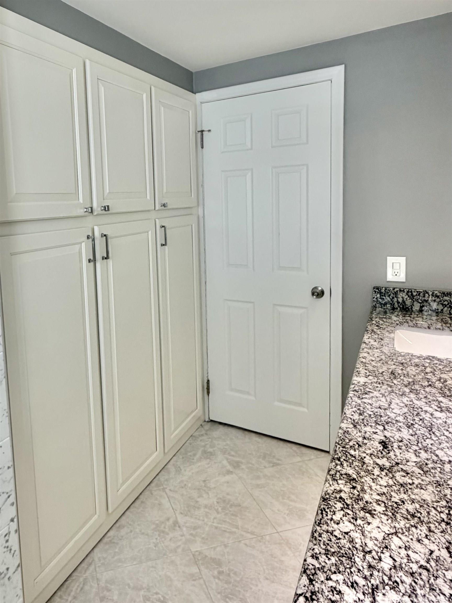 5100 Stellar Road Utica, MI 48316 - Photo 39 of 68 Tons of cabinets