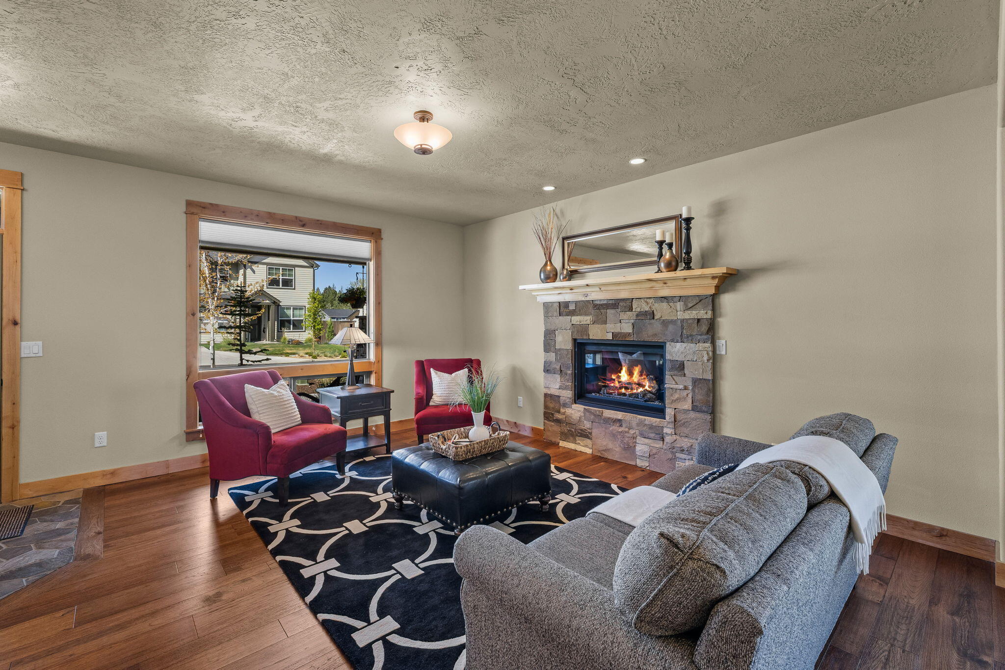 20177 Roper Lane Bend, OR 97703 - Photo 11 of 62 Gallery Image 11