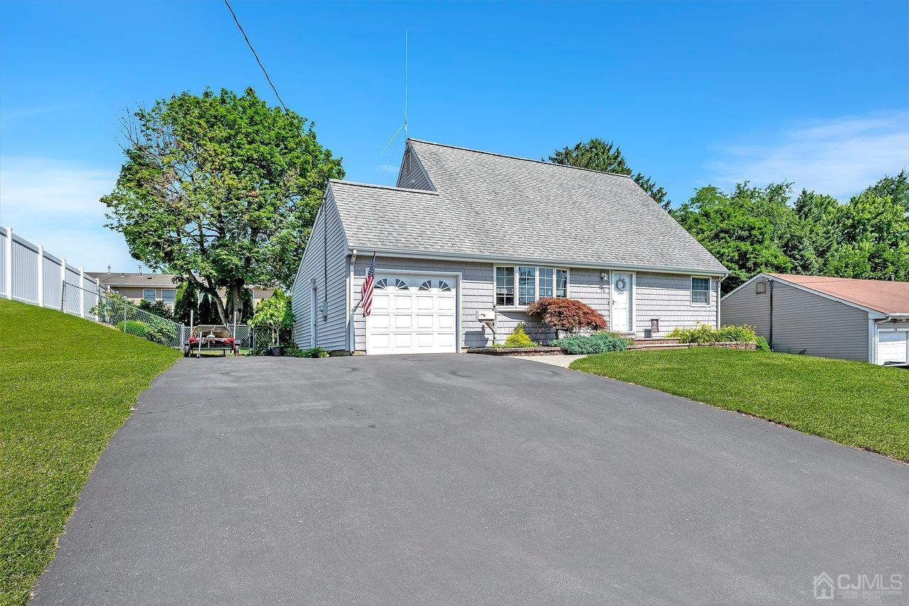 71 Half Acre Road Jamesburg, NJ 08831 - Photo 2 of 31 Gallery Image 2