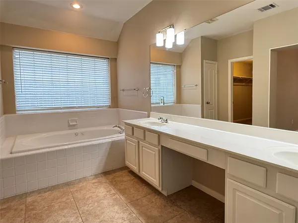 $2,695 | 10013 Valona Drive, Austin, TX 78717