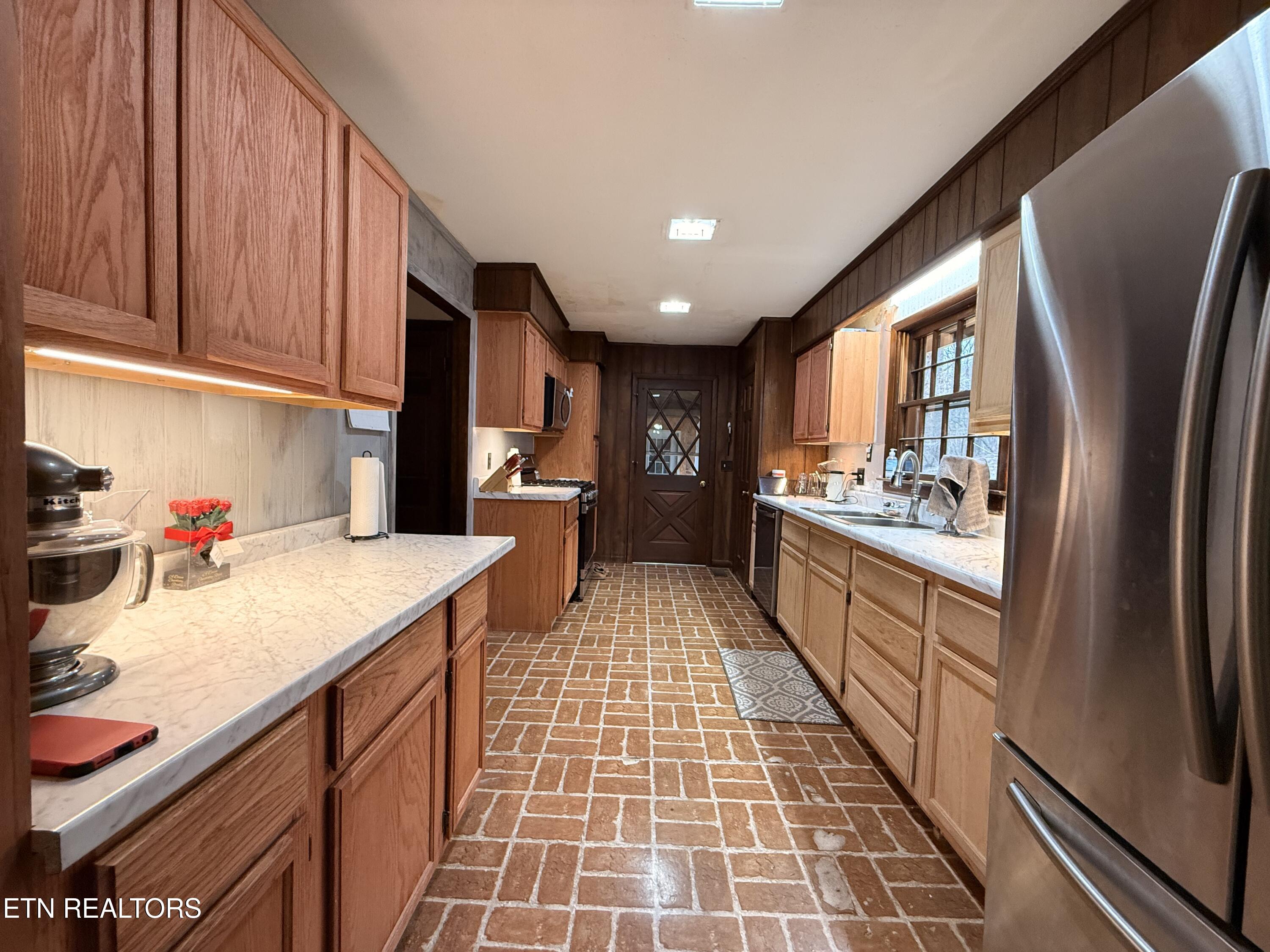 788 Dooley Hollow Road Ewing, VA 24248 - Photo 12 of 46 IMG_6391