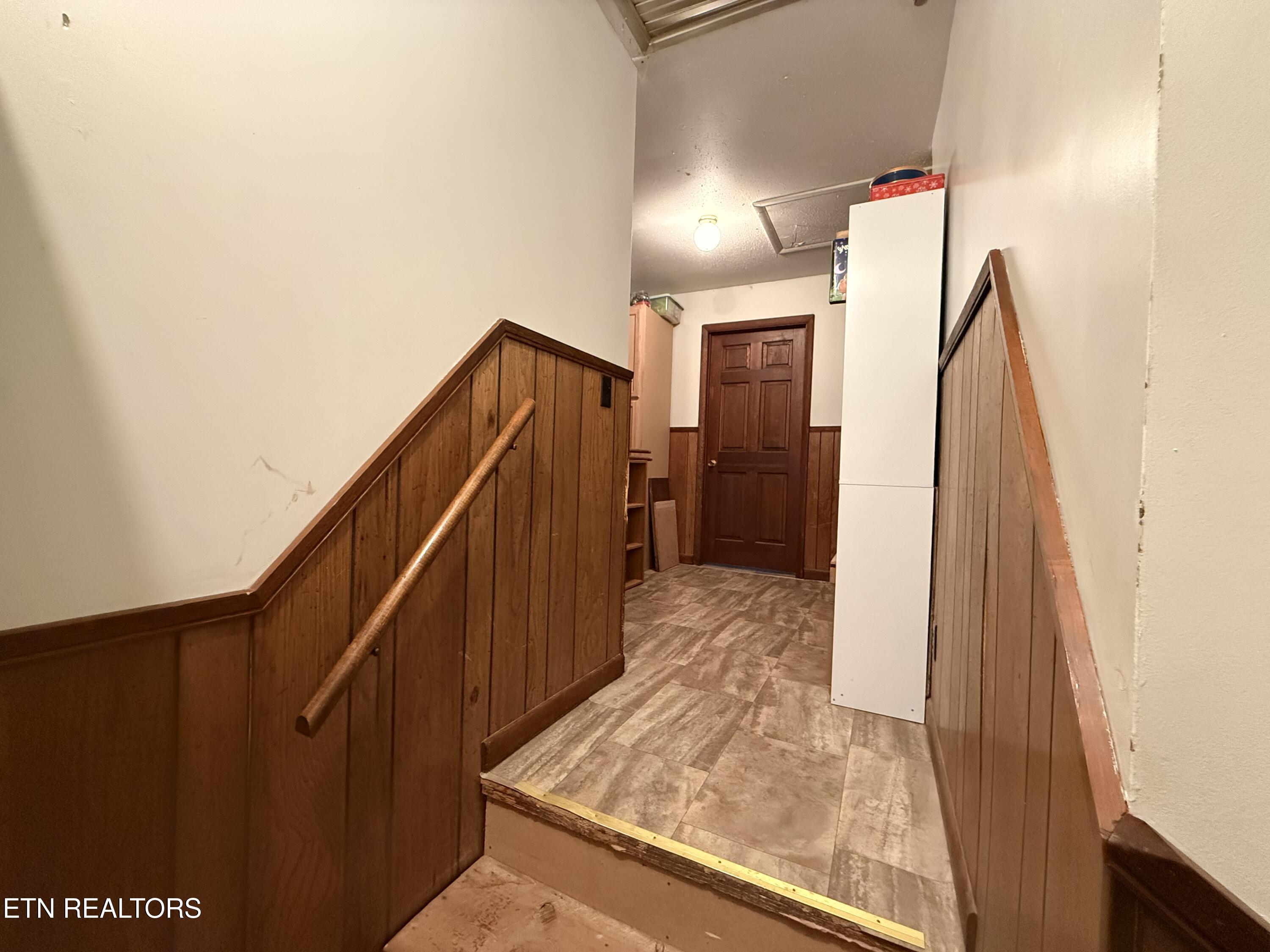 788 Dooley Hollow Road Ewing, VA 24248 - Photo 20 of 46 IMG_6395