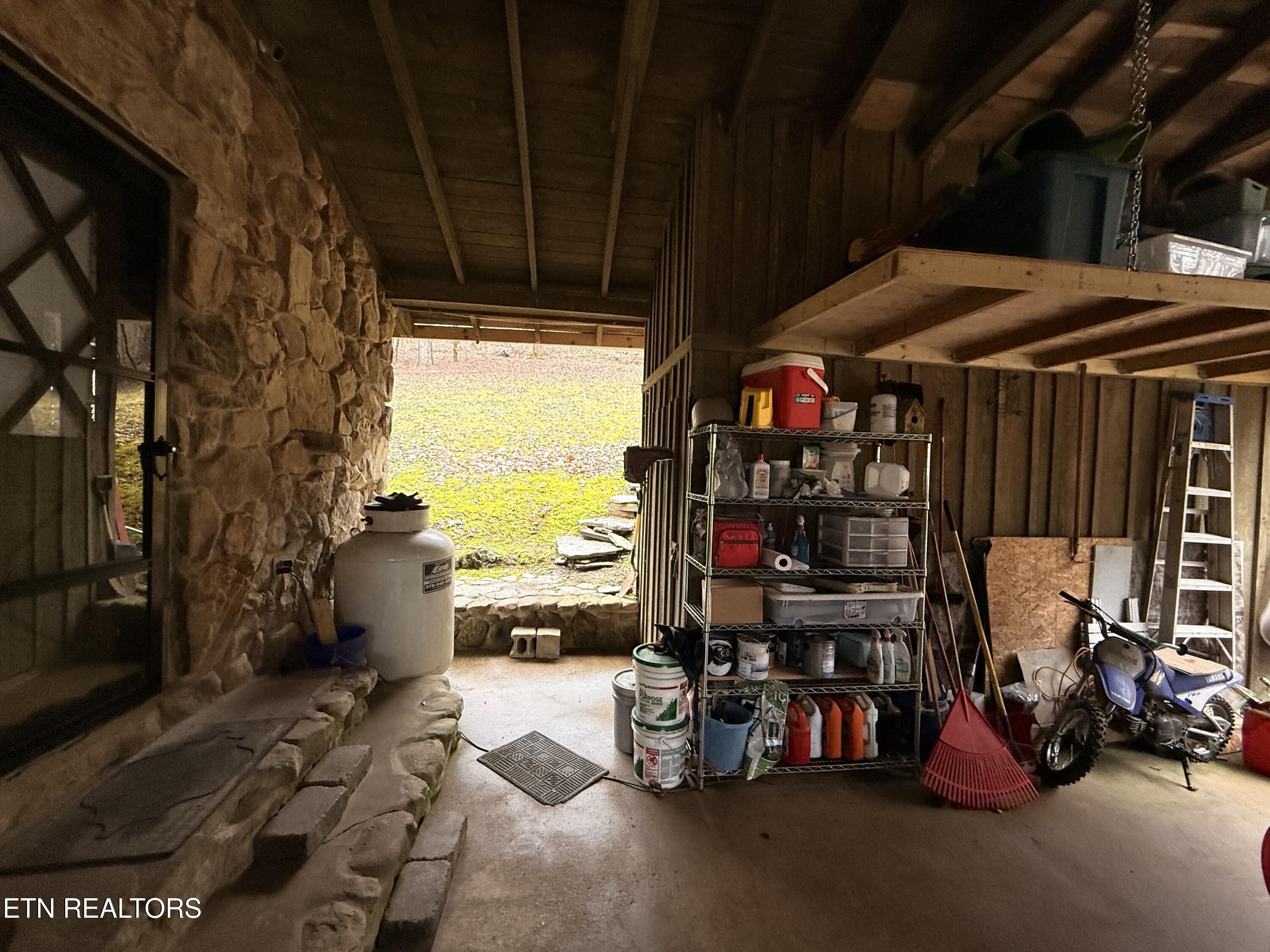 788 Dooley Hollow Road Ewing, VA 24248 - Photo 44 of 46 IMG_6409