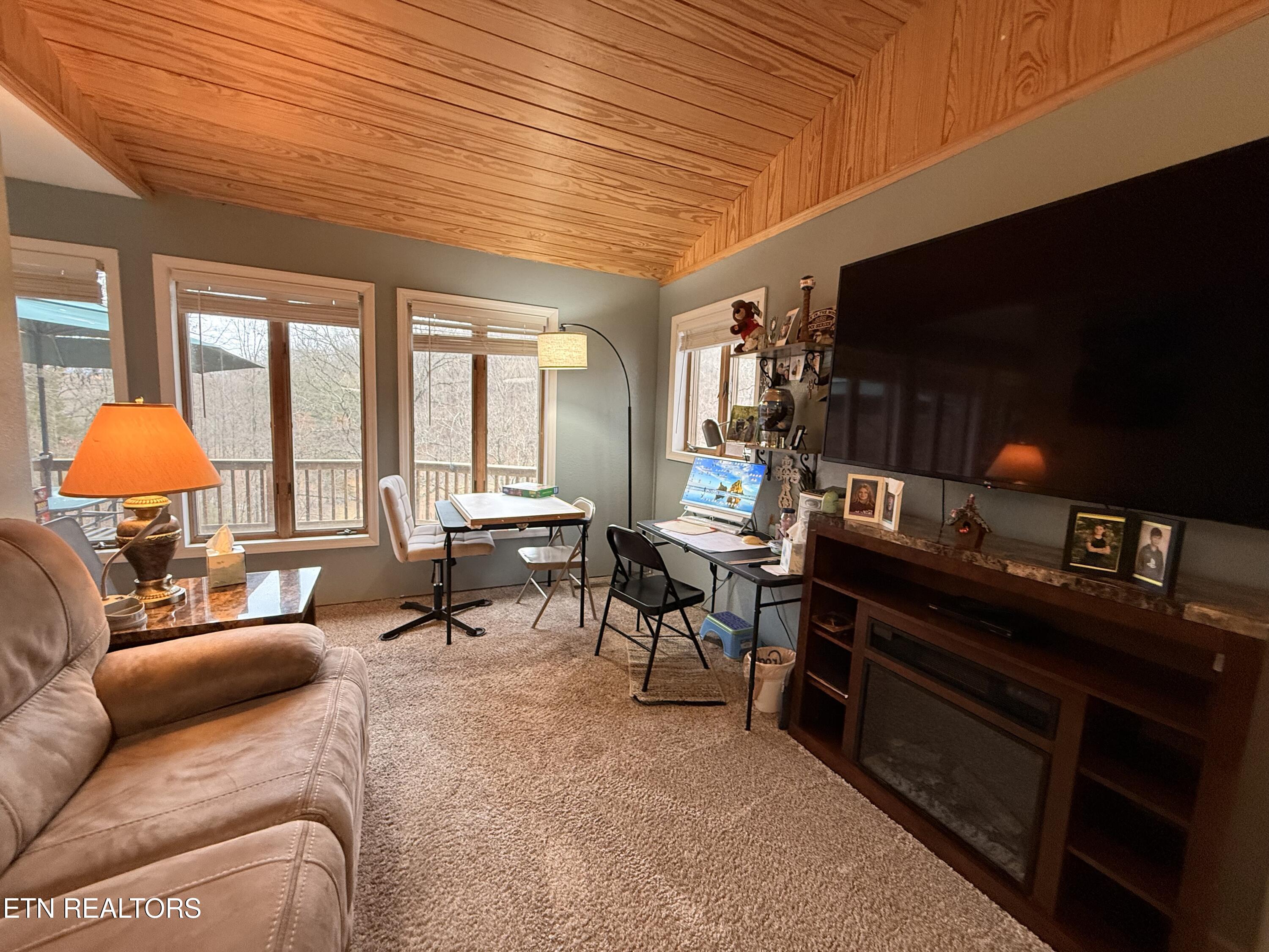 788 Dooley Hollow Road Ewing, VA 24248 - Photo 5 of 46 IMG_6375