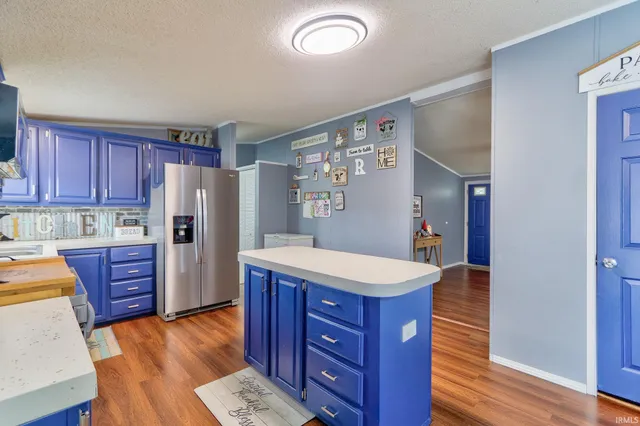 $190,000 | 602 South Mill Street, Owensville, IN 47665