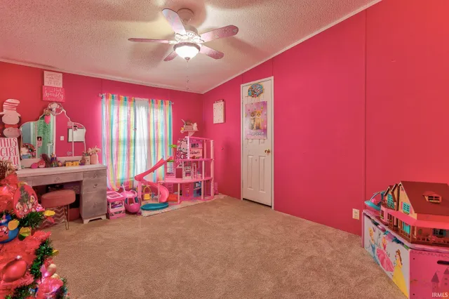 $190,000 | 602 South Mill Street, Owensville, IN 47665