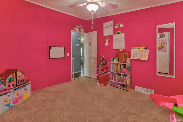 $190,000 | 602 South Mill Street, Owensville, IN 47665