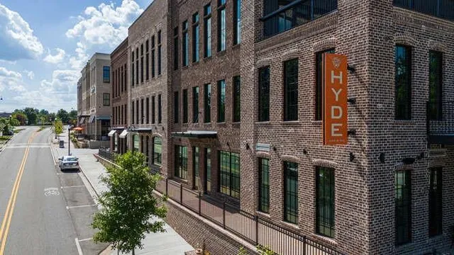 $4,750 | 1950 Heritage Walk, Alpharetta, GA 30004